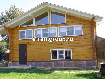 We propose into the lease of the 2nd level wooden cottage with the total area of 100 sq. m. Cottage is surrendered on day, output and holidays. On the ground floor of cottage are arranged guest room, kitchen, toilet and sauna with the pond; and here ...